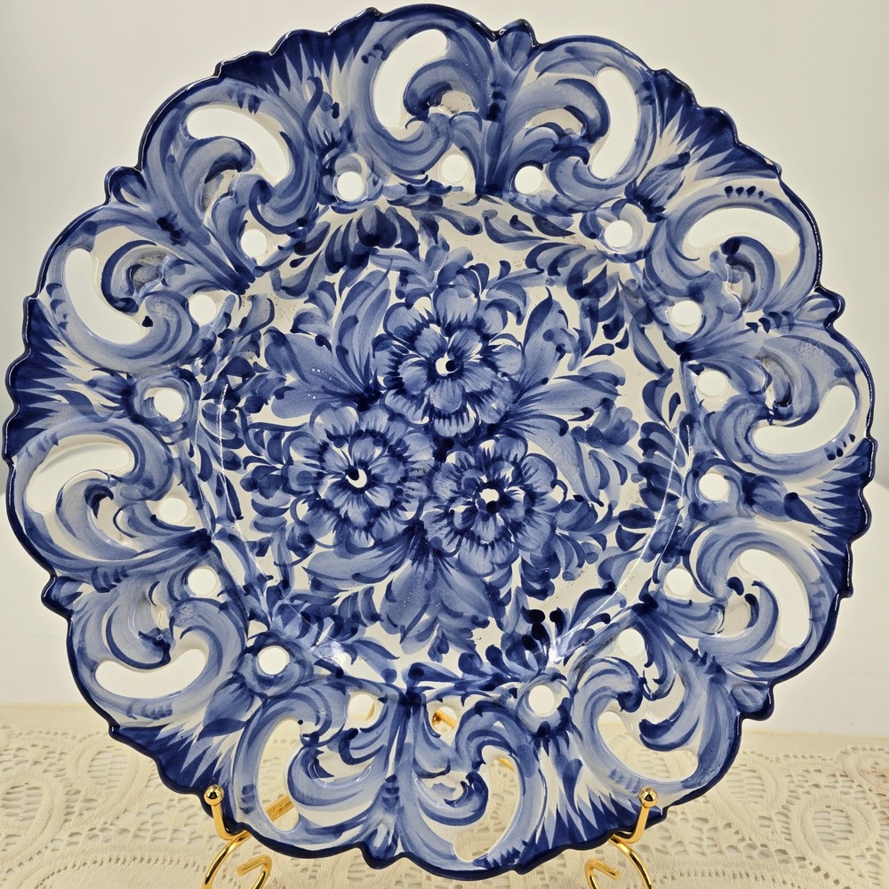 Vestal Alcobaca Portugal Wall Plate Hand Painted Blue White Floral Reticulated